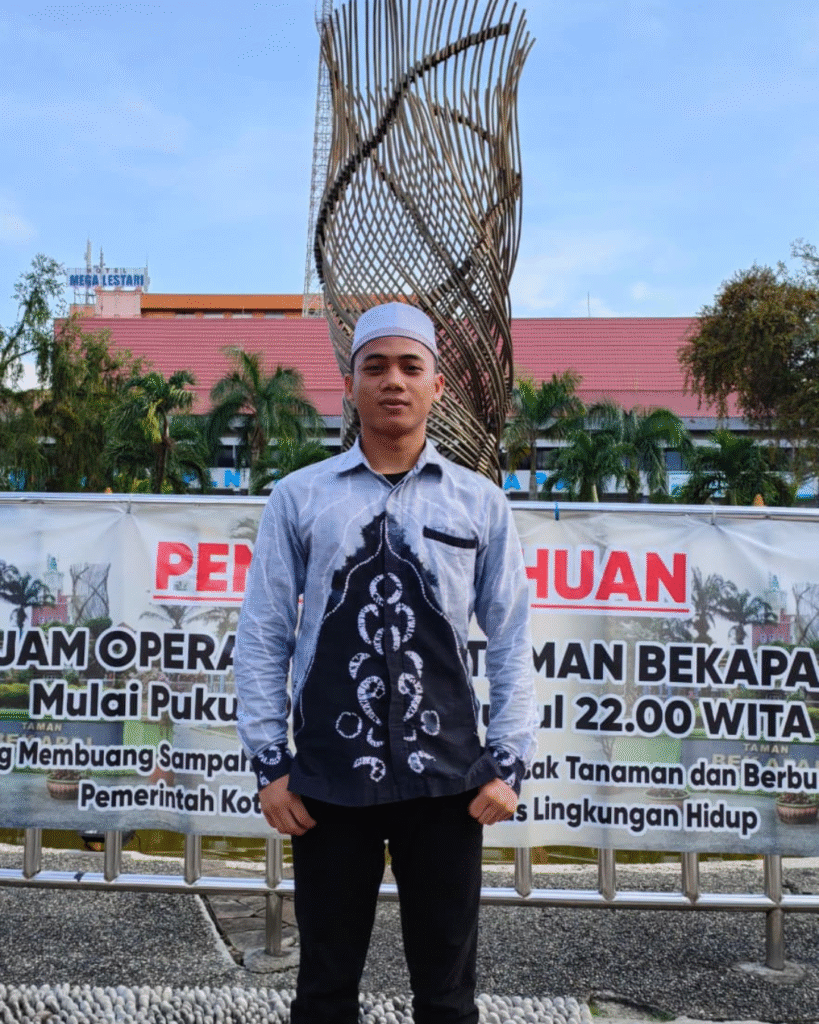 Muhamad Akmal - Member