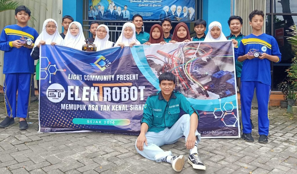 Pelatihan Arduino (SMP Muhammadiyah Malang)