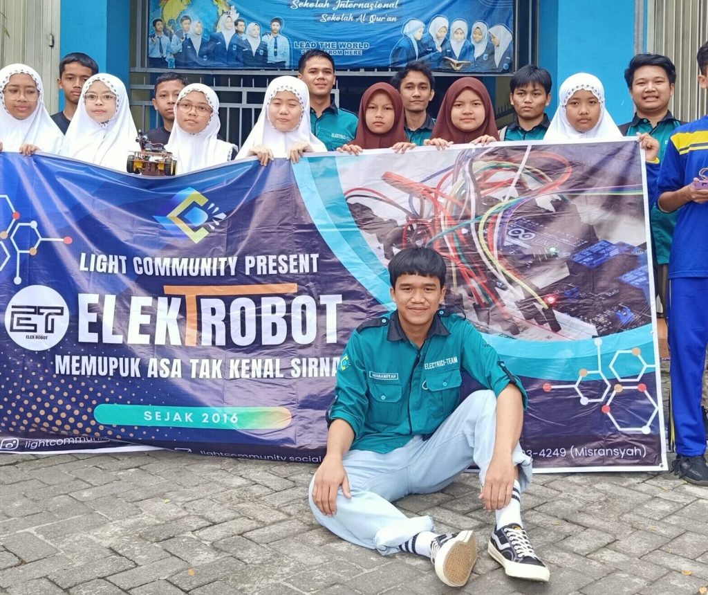 Pelatihan Arduino (SMP Muhammadiyah Malang)